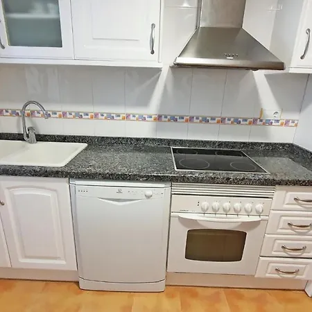 Apartamento El Eden De Playa De - Alquiler Familiar. *