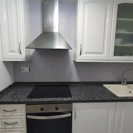 Apartamento El Eden De Playa De - Alquiler Familiar.