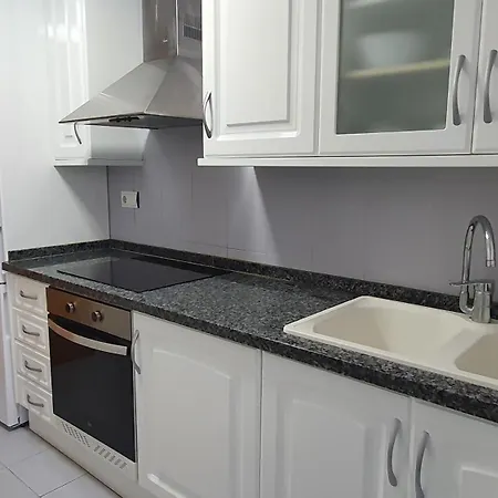 Apartamento El Eden De Playa De - Alquiler Familiar.