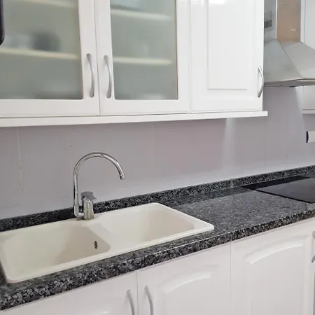 Apartamento El Eden De Playa De - Alquiler Familiar. *